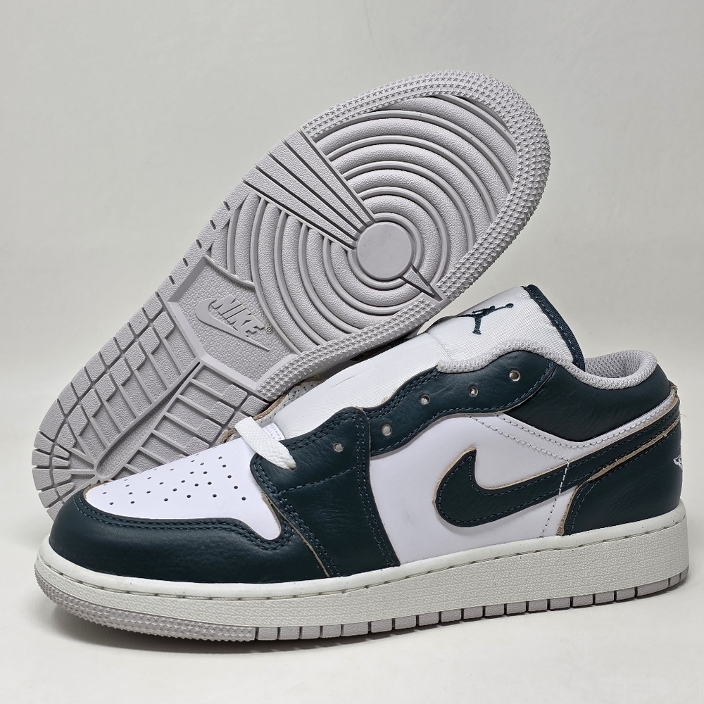 Nike GS Air Jordan 1 Low SE Oxidized Green White FQ8041-300 Youth Size 6Y New